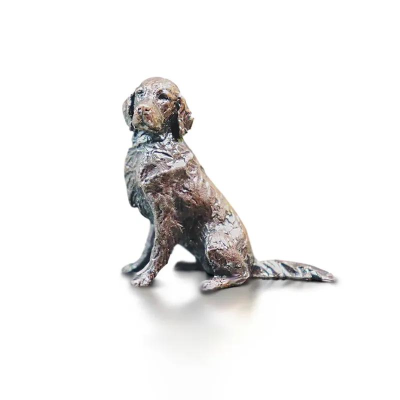 Butler and Peach Sitting Retriever Bronze Miniature