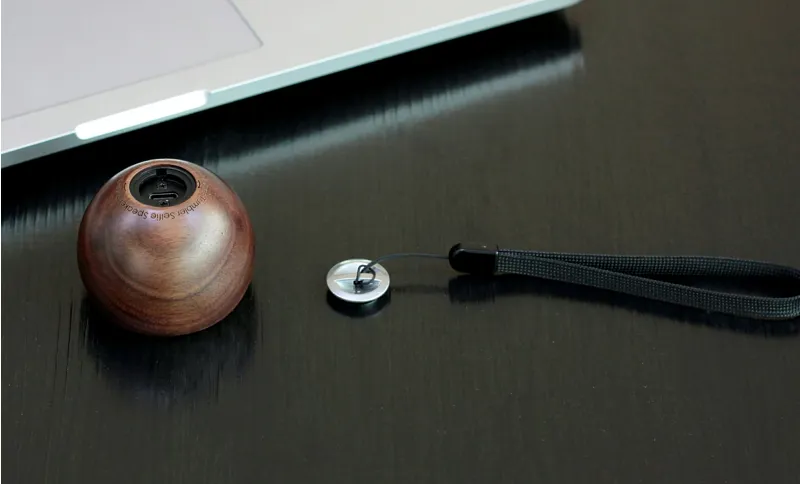 Gingko Tumbler Bluetooth Speaker Walnut-2