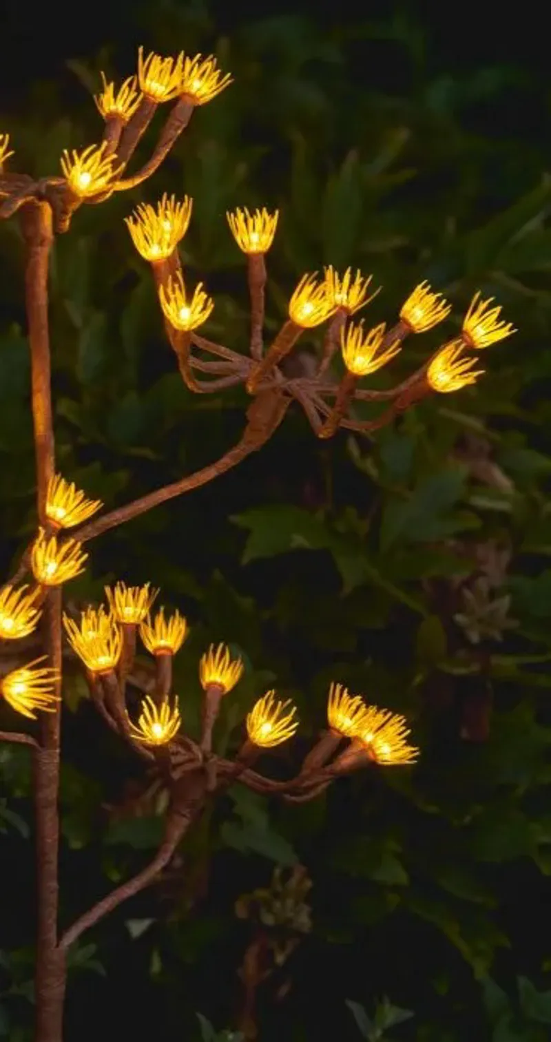 Lightstyle London Solar Wild Fennel Branch-1