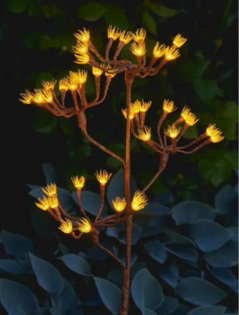 Lightstyle London Solar Wild Fennel Branch