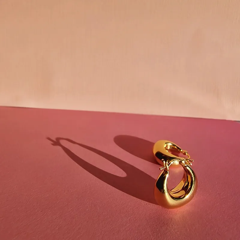 Vurchoo Small Sculpted Hoops Gold-1