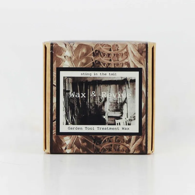 Sting in the Tail Gardener's Wax and Revive Tool Treatment